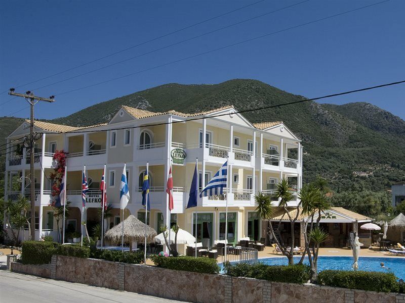 Lefko Hotel & Apartments Nydri  Exterior photo
